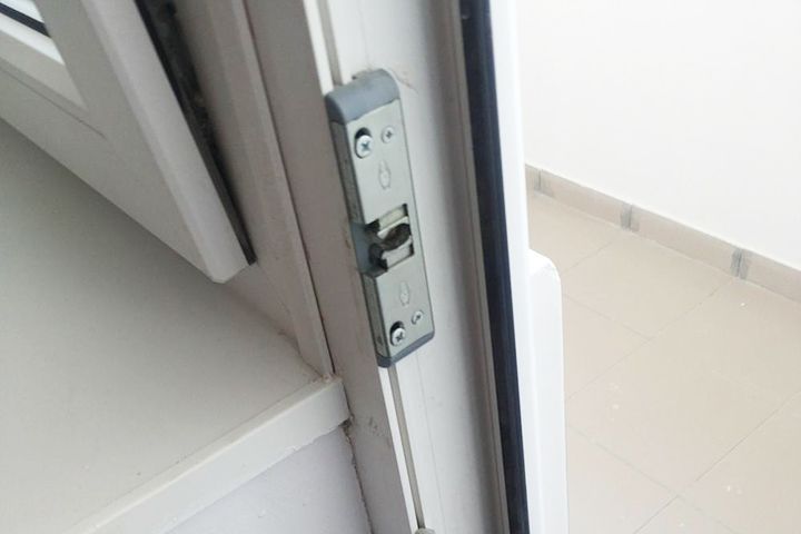 Ремонт окон | Москитная сетка | Замена фурнитуры |